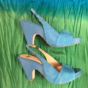NWOT - Platform shoe
